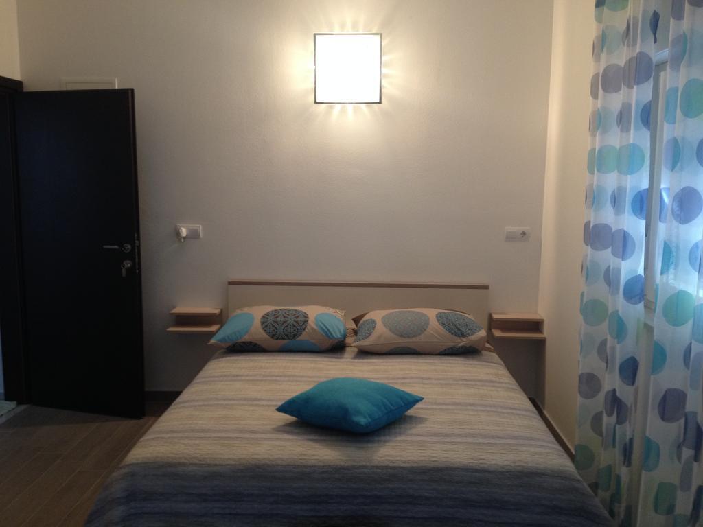 Gabi Rooms & Studio Apartment Lozovac Ruang foto